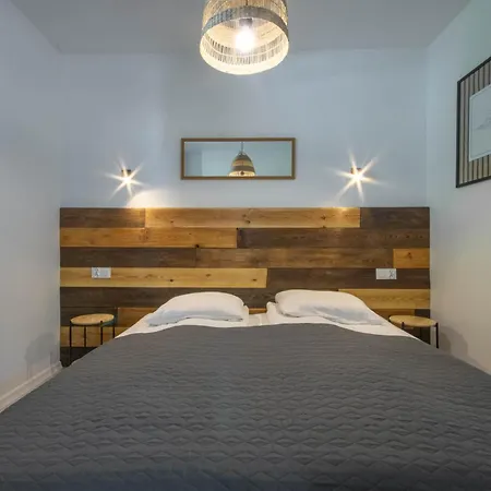 Stanica Wodna Pttk Wdzydze Hotel Wdzydze Kiszewskie