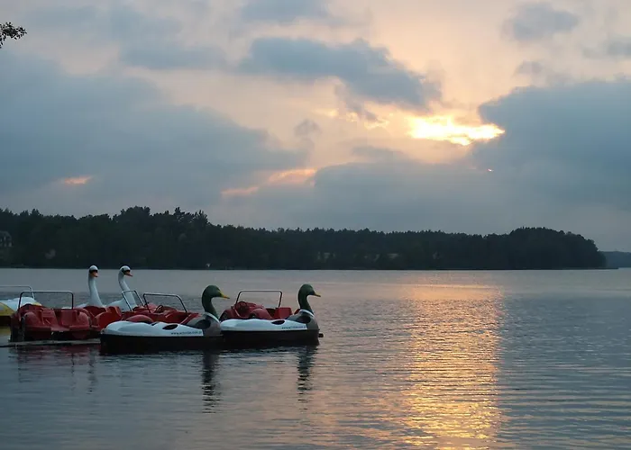 Chalet Stanica Wodna Pttk Wdzydze